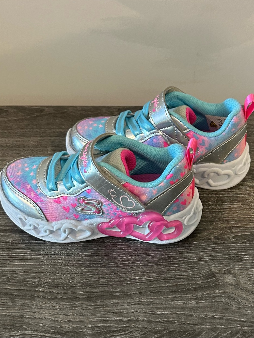 💕SKECHERS Infinite Heart Lights, Size 8
